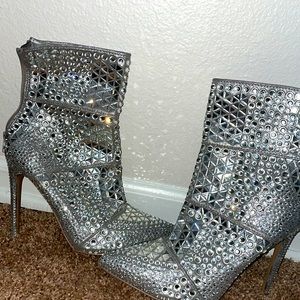 Steve Madden bling boots